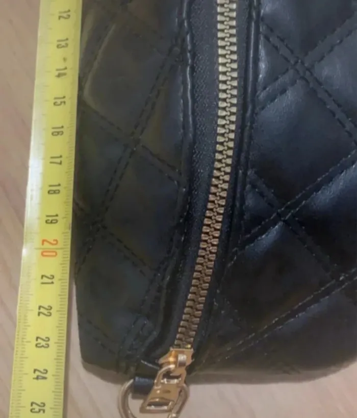 Sac noir porte des clés offerte 🍭🍭 - photo numéro 3
