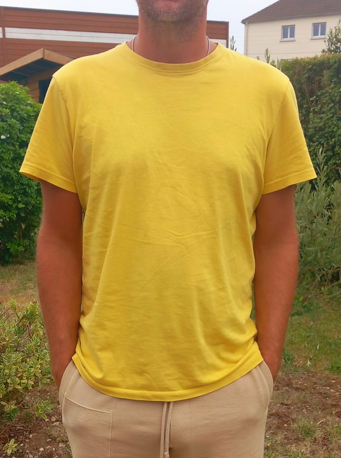 t-shirt PRIMARK jaune