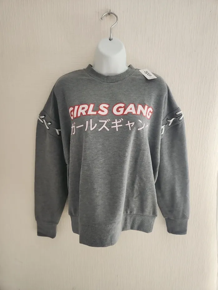 Joli sweat Undiz S oversize gris Girls Gang détails lacet - photo numéro 2