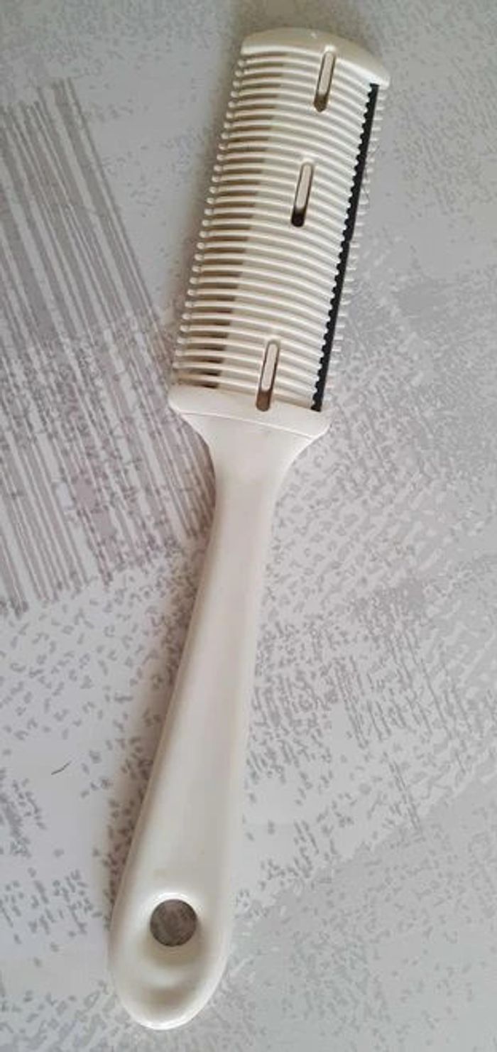 Effileur de cheveux