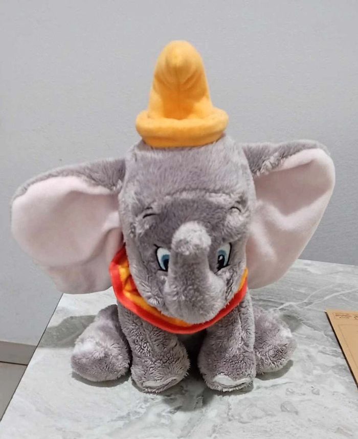 Dumbo peluche disney