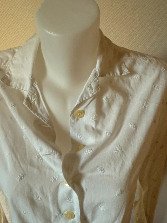 Blouse blanche en très bon état taille 1 Claudie pierlot - photo numéro 3