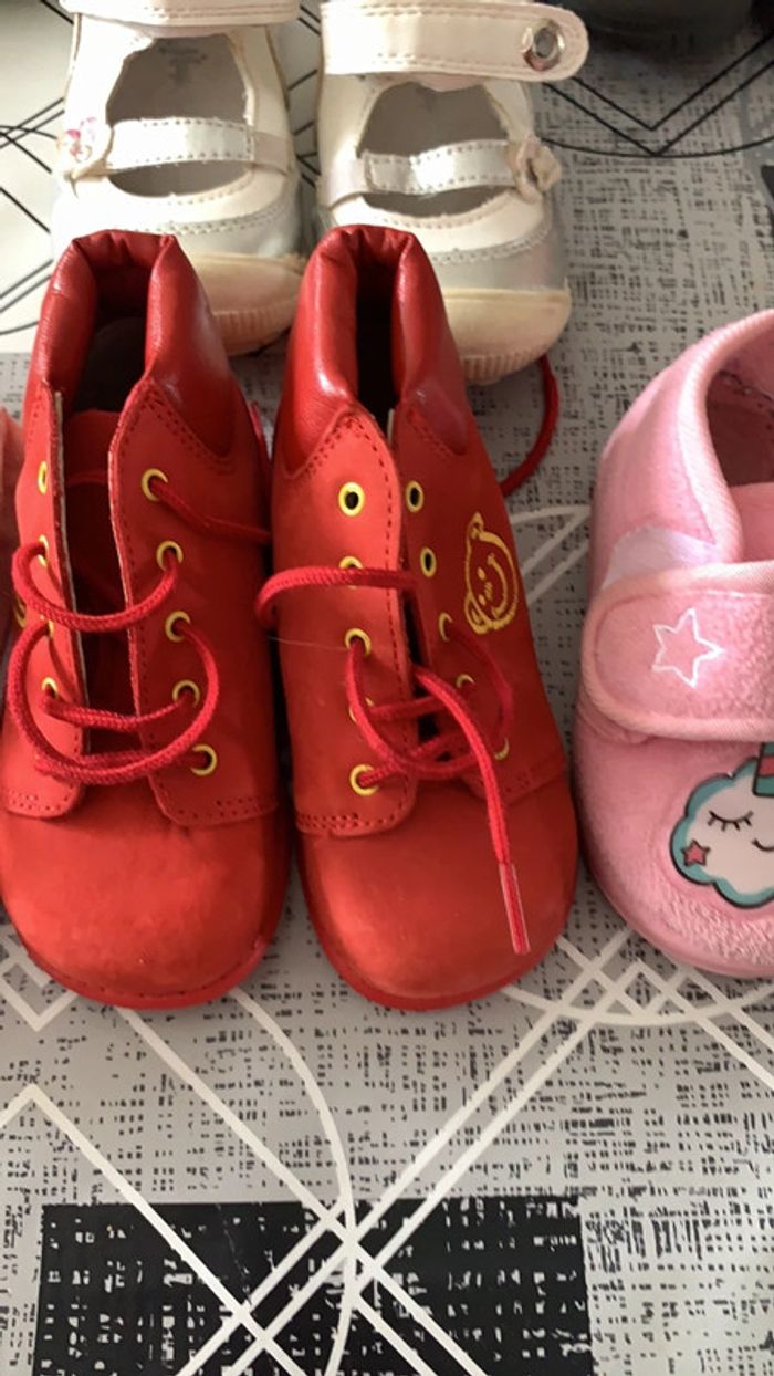 Lot chaussures - photo numéro 3