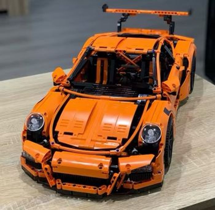 LEGO® Technic – Porsche 911 GT3 RS - photo numéro 3