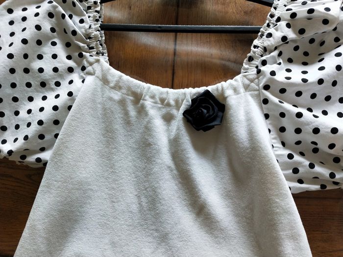 Robe à volants et manches ballon - photo numéro 3