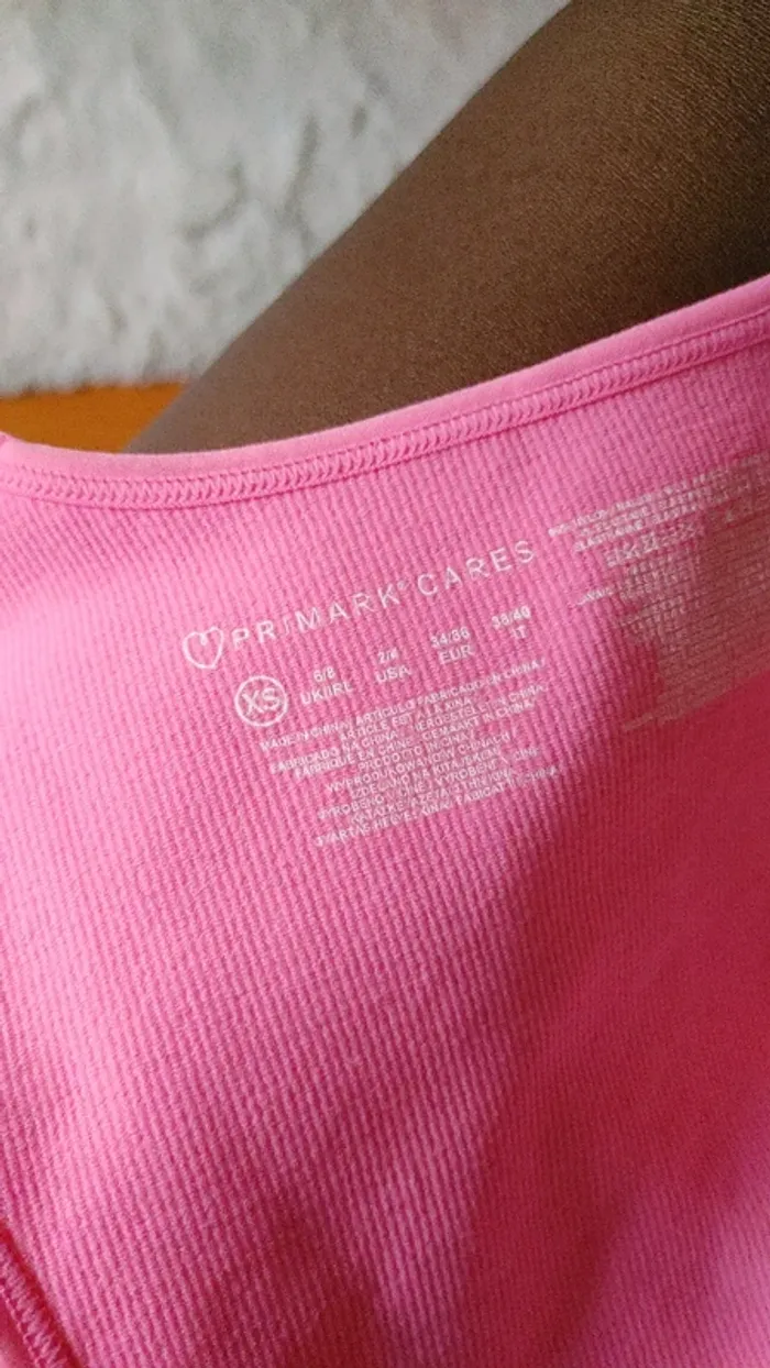 Top débardeur moulant décolleté rose fushia crop top - photo numéro 7