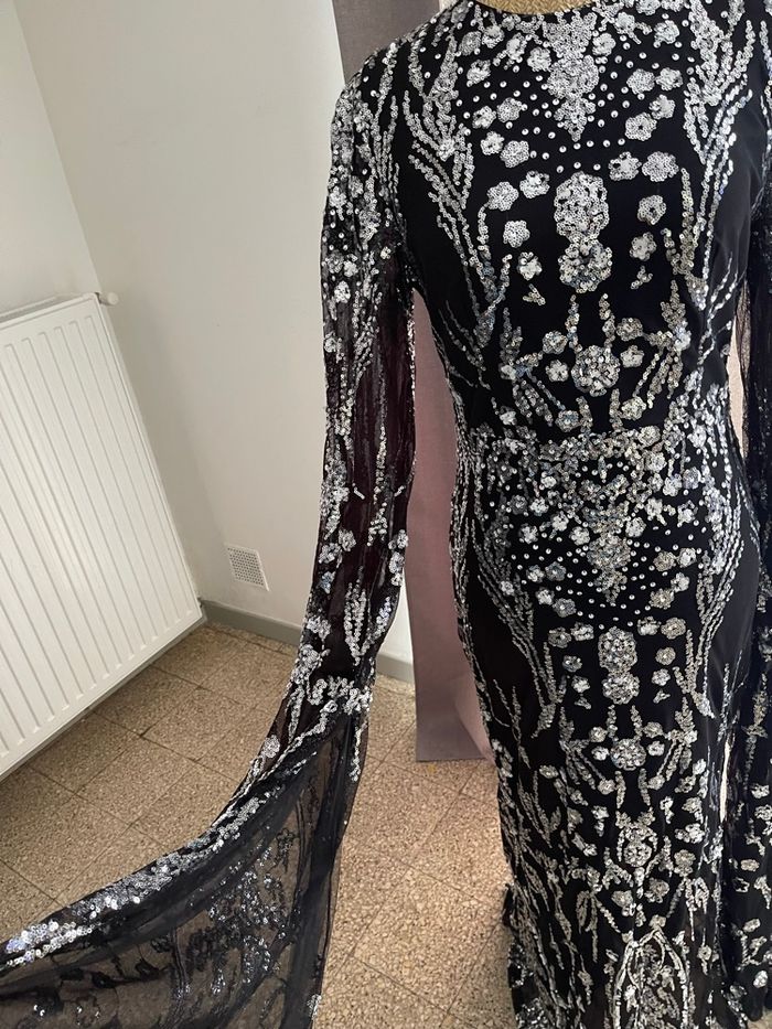 Robe de soirée - photo numéro 3