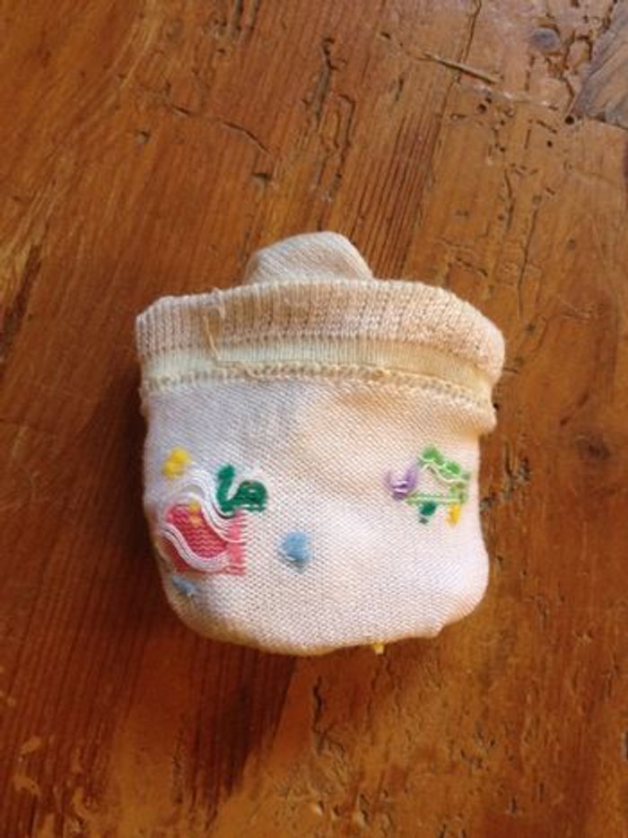 Une paire de chaussettes imprimés pour bébé - photo numéro 10