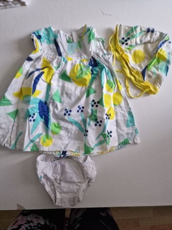 Ensemble Catimini taille 18mois