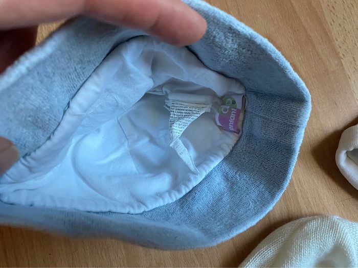 Lot de 3 bonnets bébé 3-6 mois garçon TBE - photo numéro 3