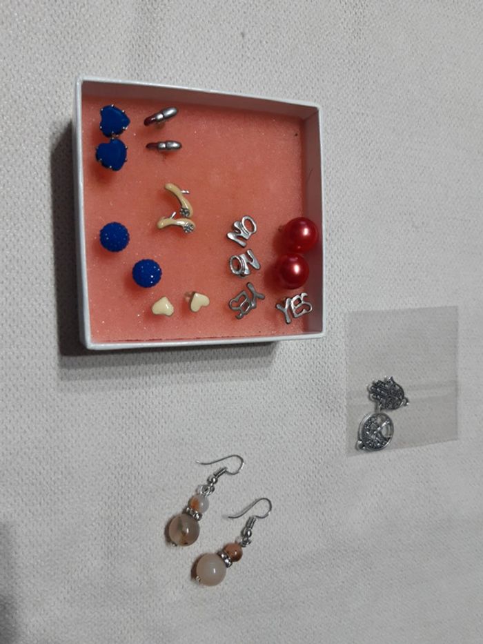 lots colliers et boucles d'oreilles - photo numéro 2