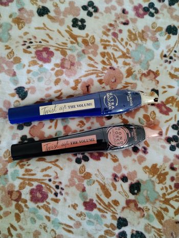 Lot de 2 mascara bourjois twist UP the volume