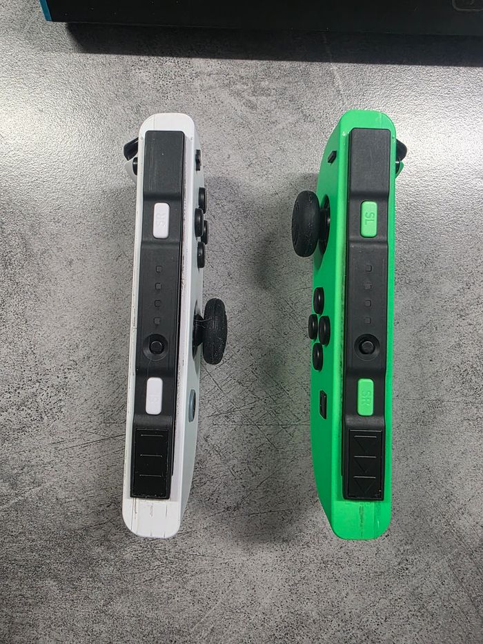 Nintendo Switch HAC-001 d'origine non patché - photo numéro 3