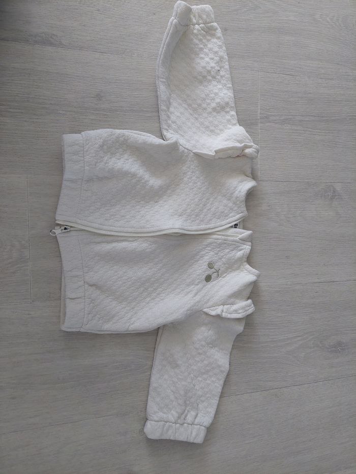 Vêtements 18mois - photo numéro 3