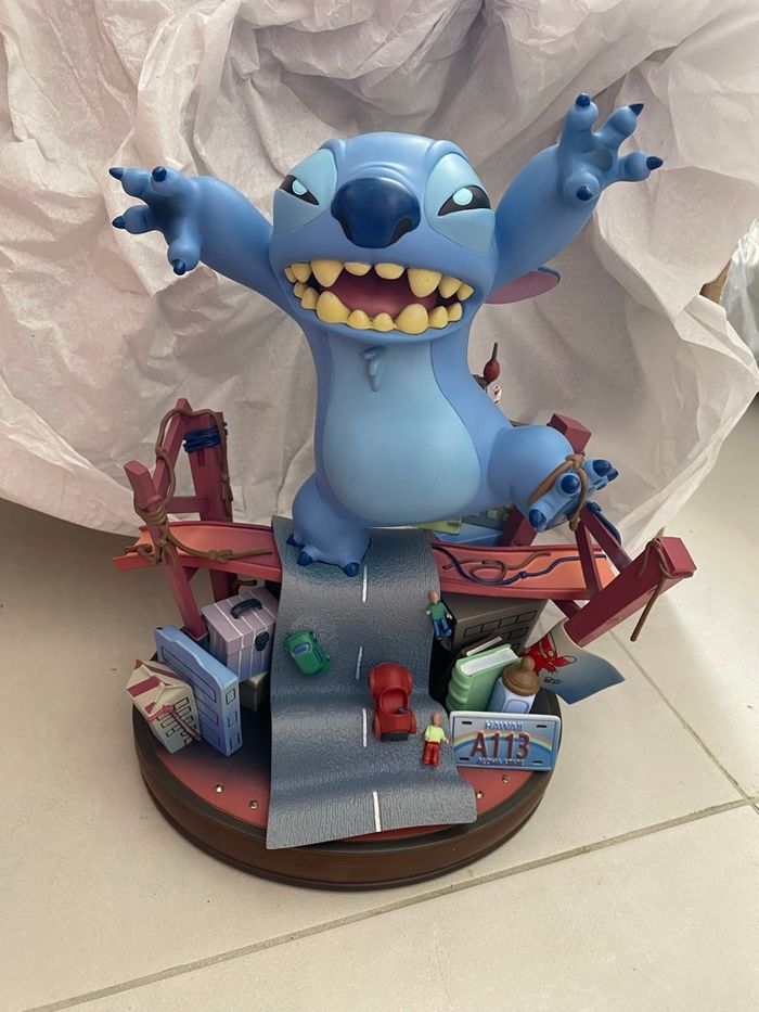 Figurine disney lumineuse lilo et stitch - photo numéro 4