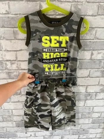 Ensemble militaire