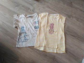 Lot de 2 tee-shirts manches courtes 8 ans