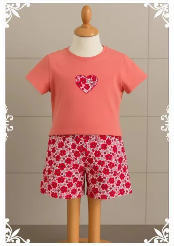 🌺 Pyjama fille 12 ans – Haut Kiabi brodé & short fait main
