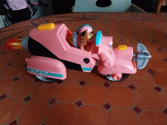 Véhicule liberty - photo numéro 3