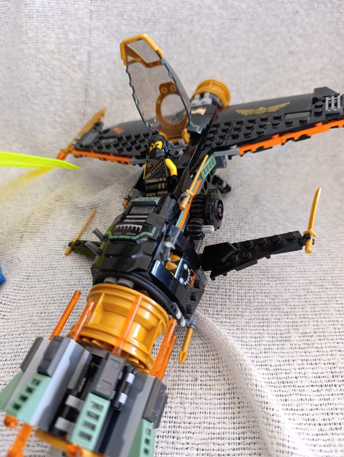 Le jet multi-missiles 71736 | NINJAGO