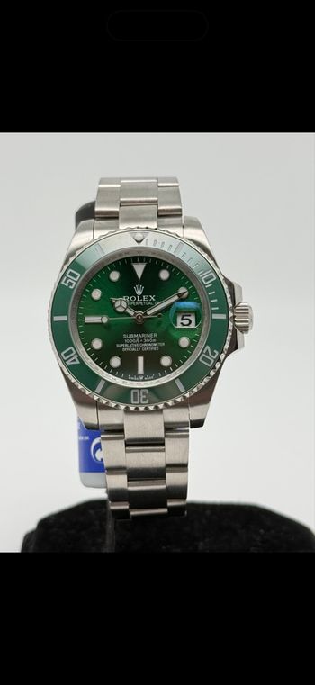 Montre automatique sub