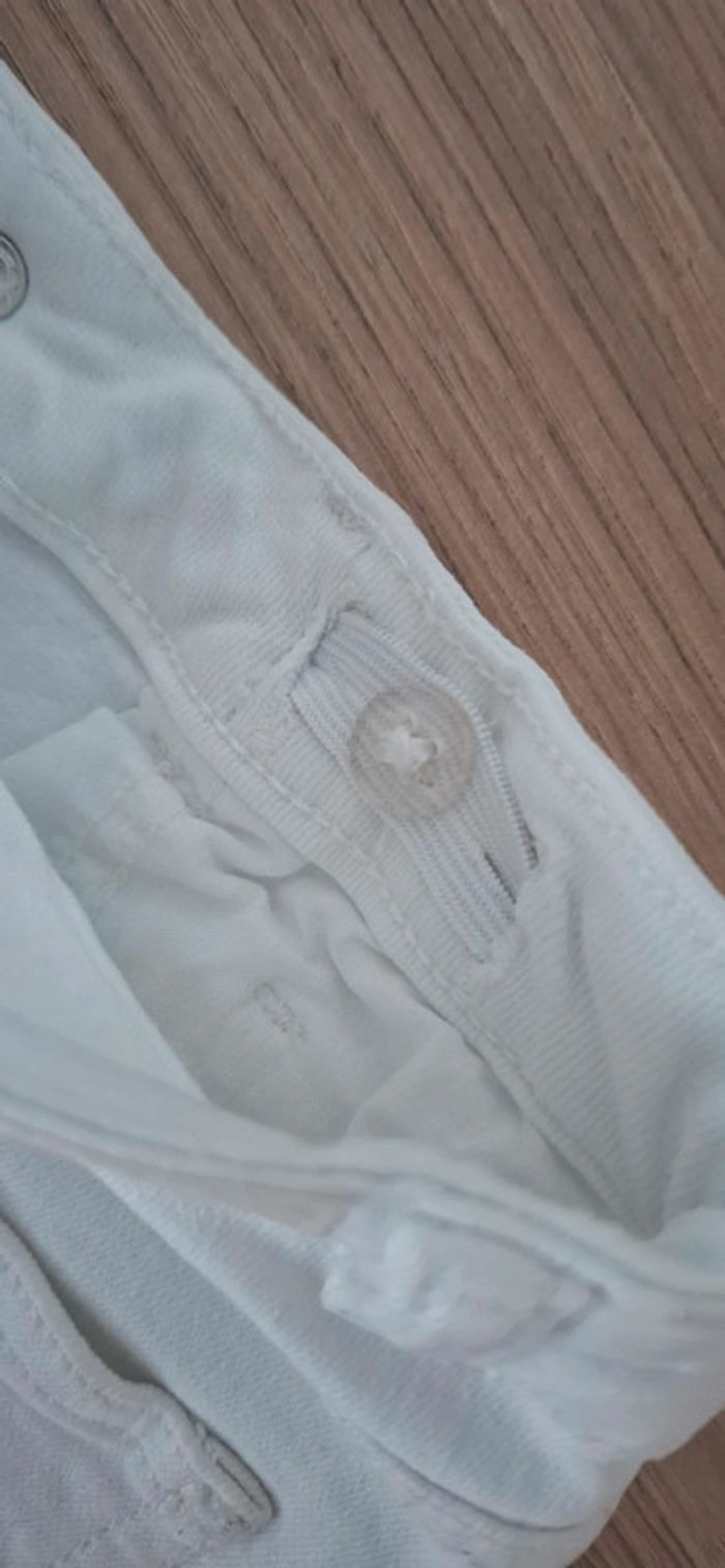 Short en jean blanc mango 6 ans neuf - photo numéro 7
