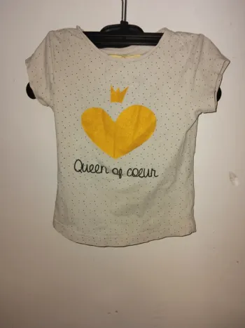 Tee shirt