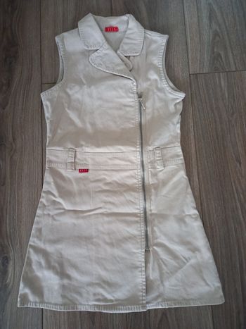 Robe  10  Ans   "  ELLE "  ( Portée 1 ou 2 x )  TBE