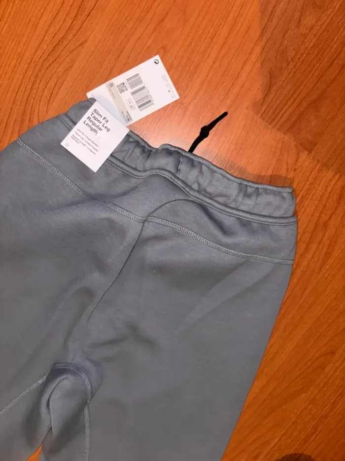 Jogging Nike Tech XS Neuf - photo numéro 5