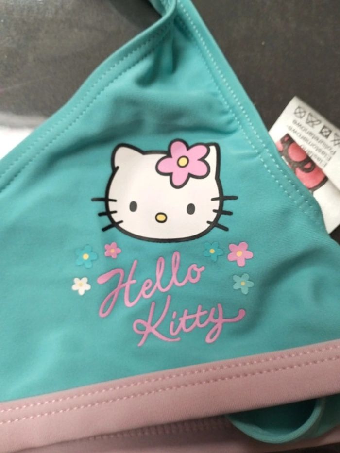 Maillot 2 pièces Hello Kitty - photo numéro 2