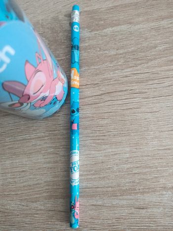 Crayon de bois Stitch neuf