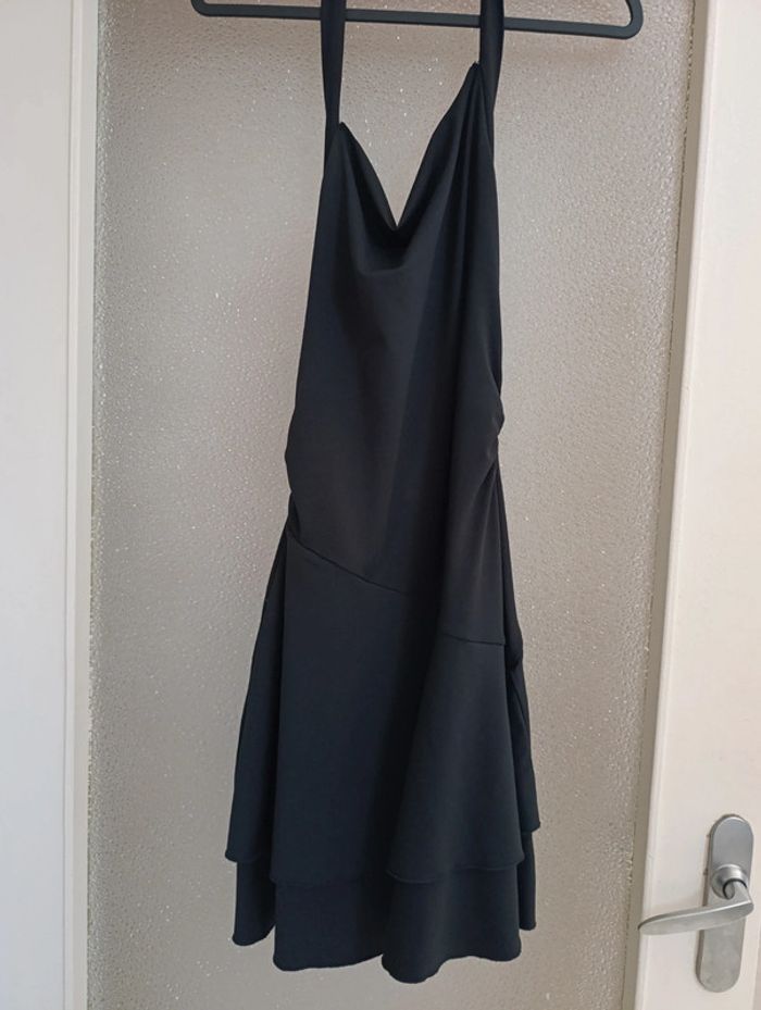 Robe patineuse noire 15 ans - photo numéro 2