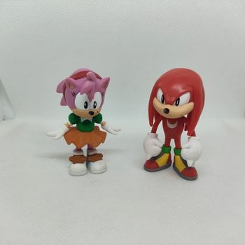 lot figurines Sega sonic Amy Rose et knuckles