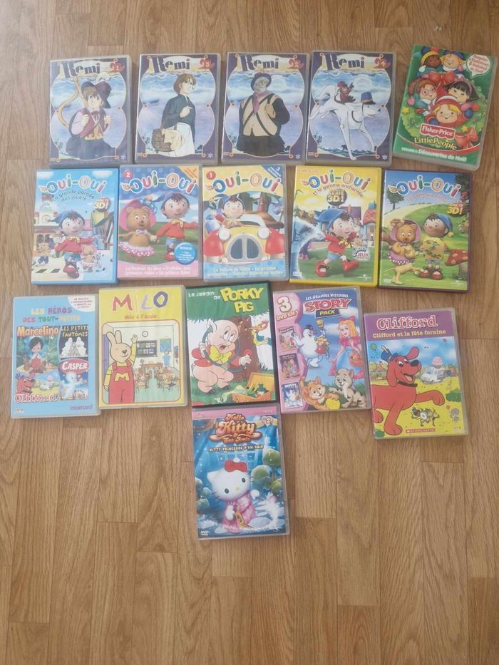 📀 Lot de 16 DVD enfants – Oui-Oui, Rémi sans famille, Clifford, Hello Kitty