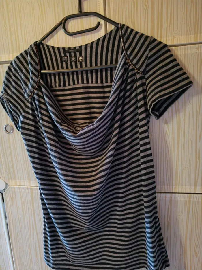 Tee-shirt femme manches courtes