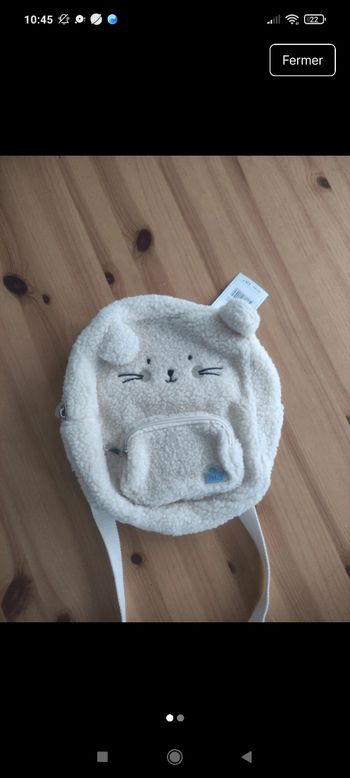 Très beau petit sac sergent major neuf avec étiquette idéal pour crèche et maternelle