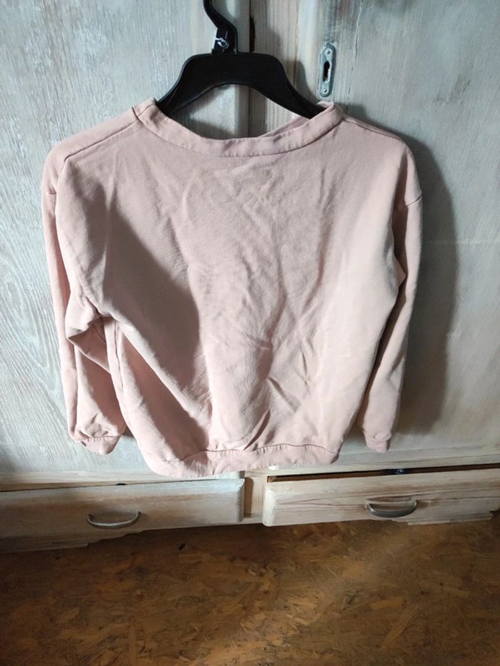 Pull rose avec motif smiley blanc - photo numéro 3