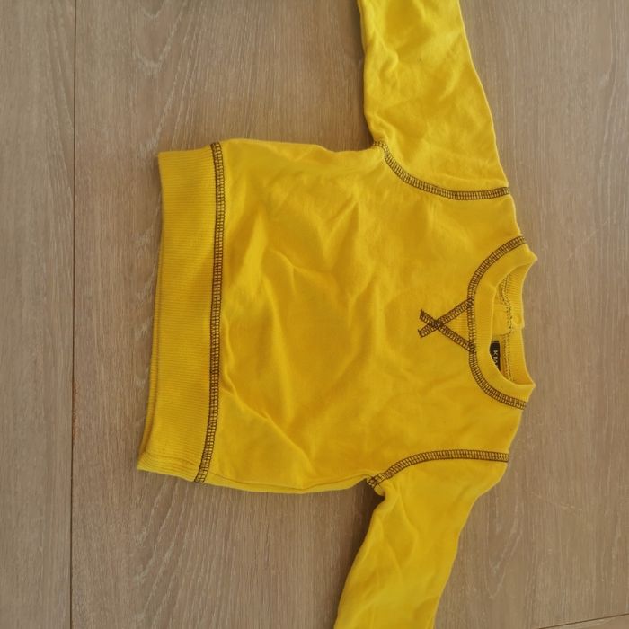 Ensemble pantalon + pull kiabi taille 9 mois - photo numéro 5