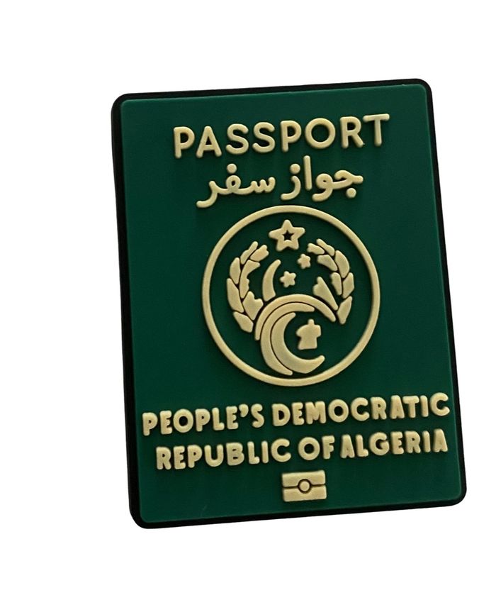 Pin’s crocs Algérie - photo numéro 8