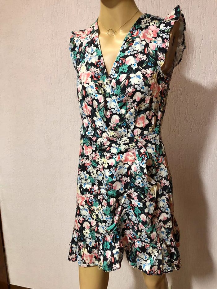 Robe Portefeuille fleurie - n e u v e - photo numéro 2