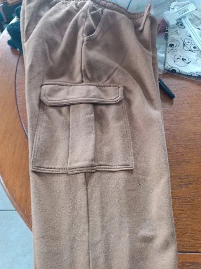 Pantalon jogging tabac Kiabi 12A - photo numéro 4