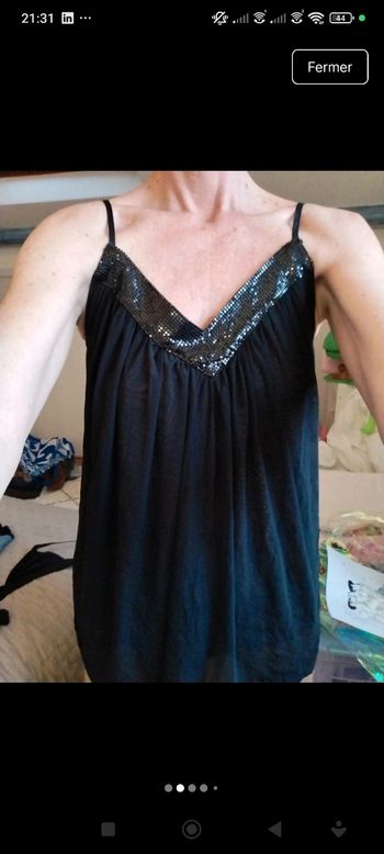 Joli haut Sinequanone noir, taille 2