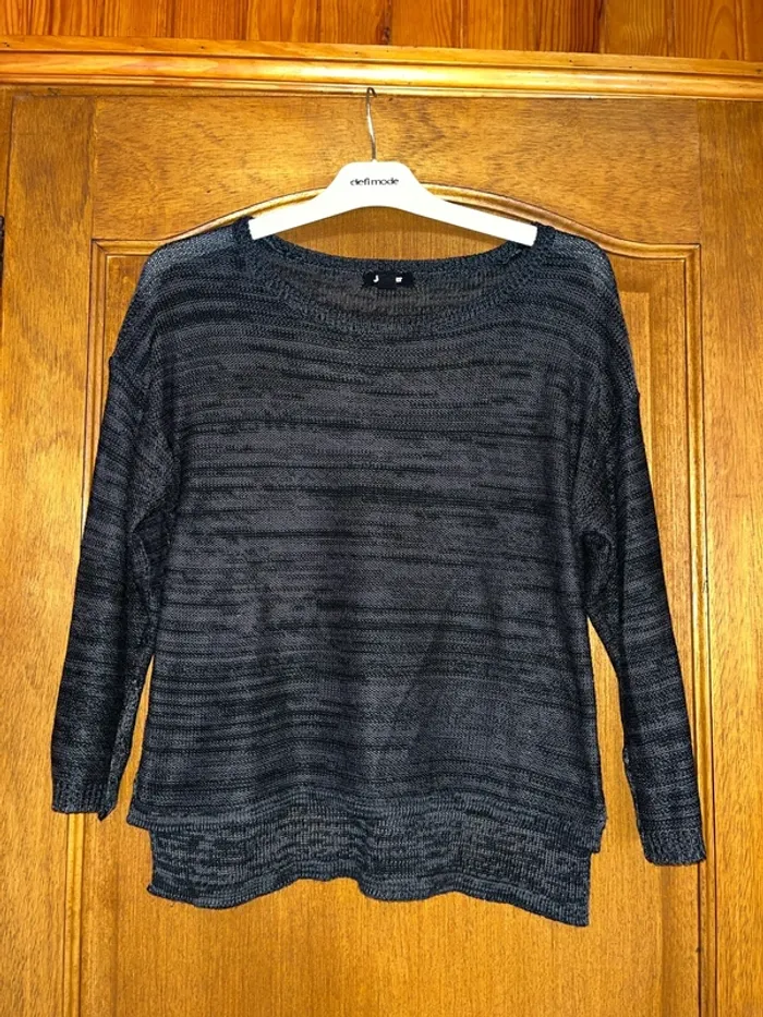Pull gris
