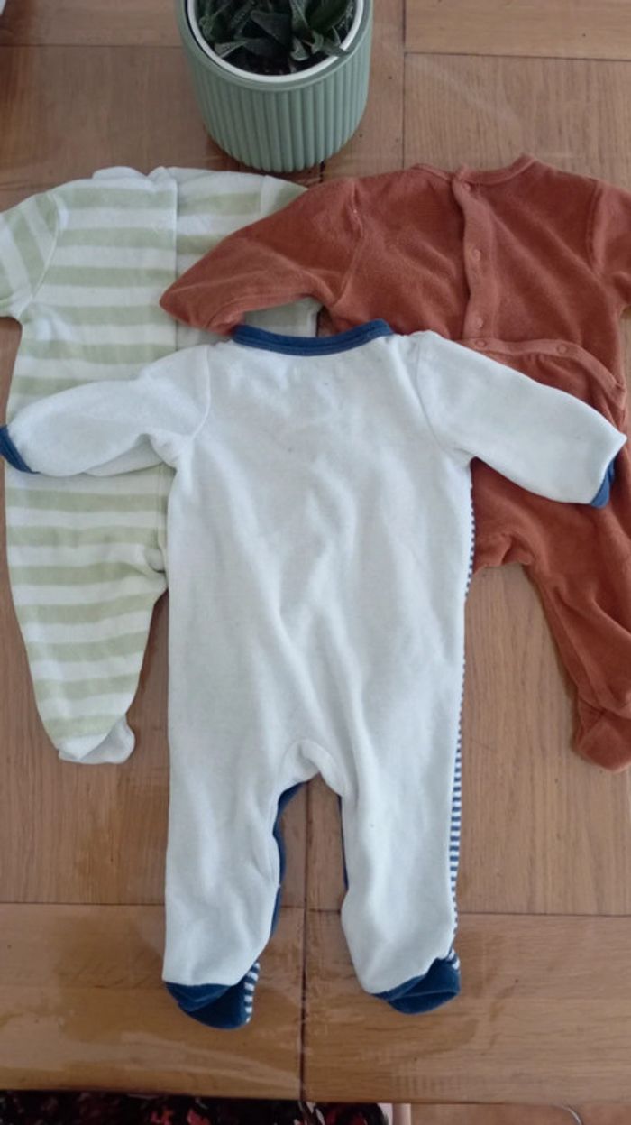 Lot de 9 pyjamas - photo numéro 7