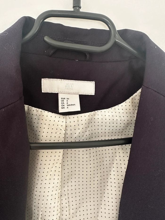 Blazer bleu marine cintré – Taille 36 – Très bon état - photo numéro 3