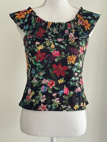 Top court Zara taille 38