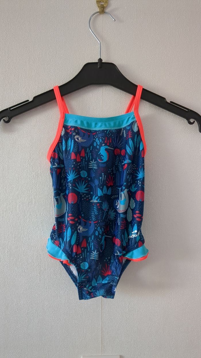 Maillot de bain nabaiji bleu à volants 2 ans