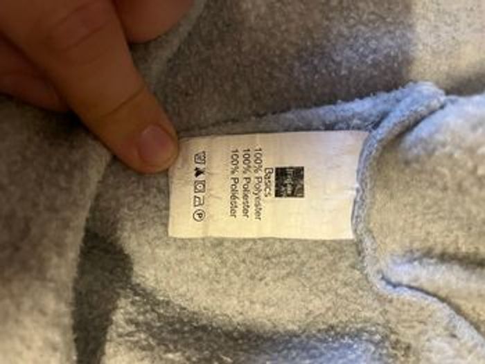 Pull gris - photo numéro 3