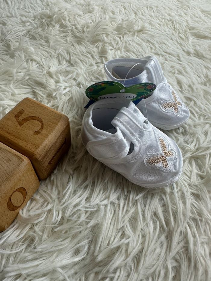 Paire de chaussures bébé Valen Sina taille 15 - photo numéro 3