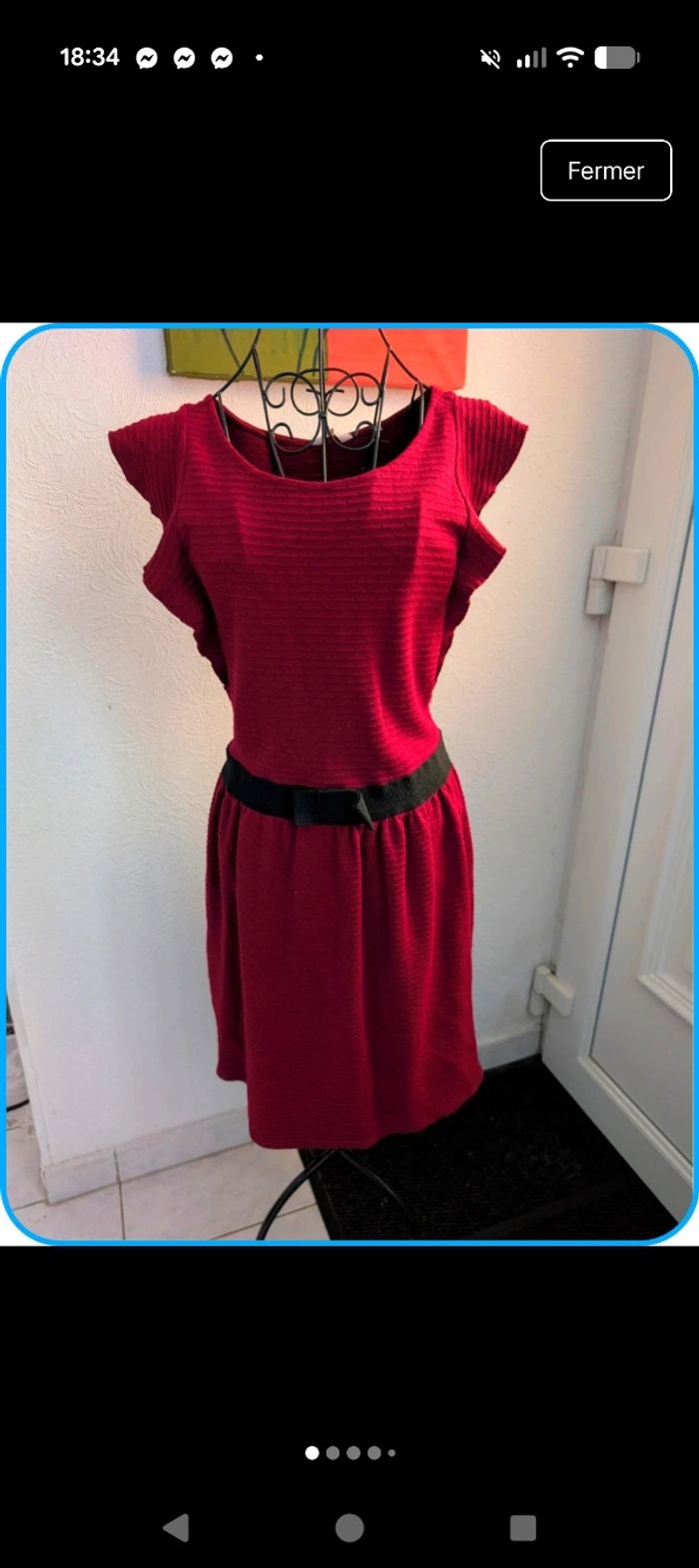 Robe patineuse bordeaux à volants - NAF NAF